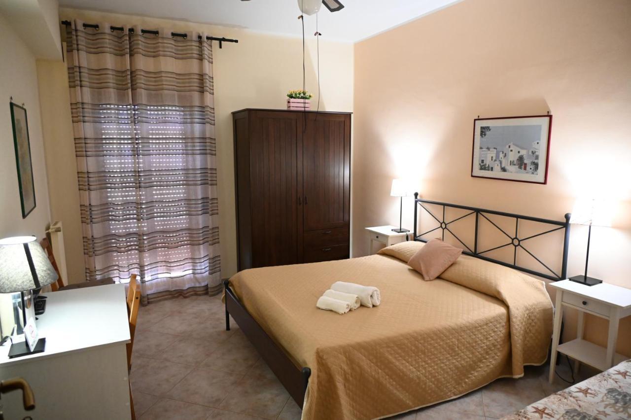 Castello Di Sotto Bed and Breakfast Milazzo Exteriör bild