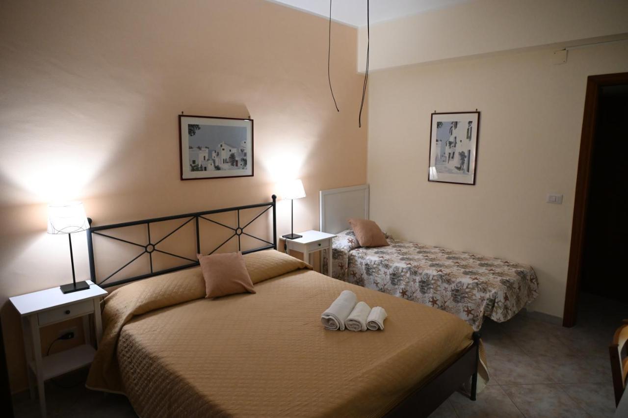 Castello Di Sotto Bed and Breakfast Milazzo Exteriör bild